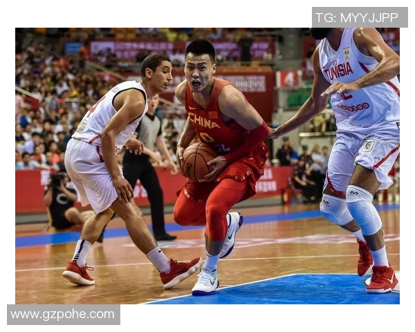 中国男篮蓝队对阵突尼斯男篮精彩直播全程回顾与分析 中国男篮蓝队对阵突尼斯男篮精彩直播全程回顾与分析