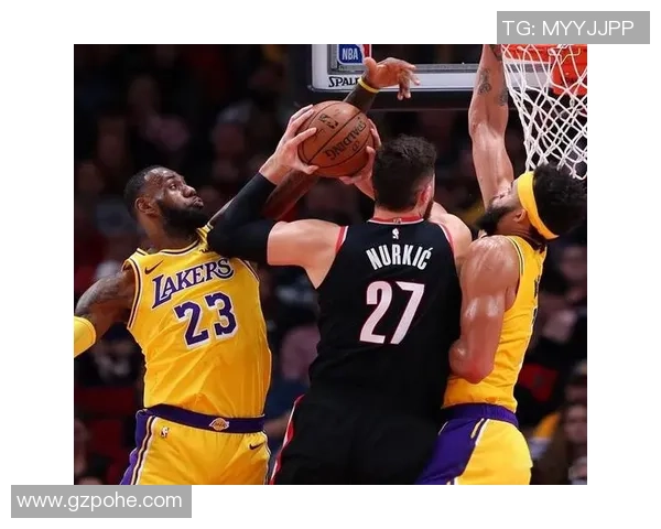 湖人对决开拓者精彩比赛超清回放全程回顾与精彩瞬间分析